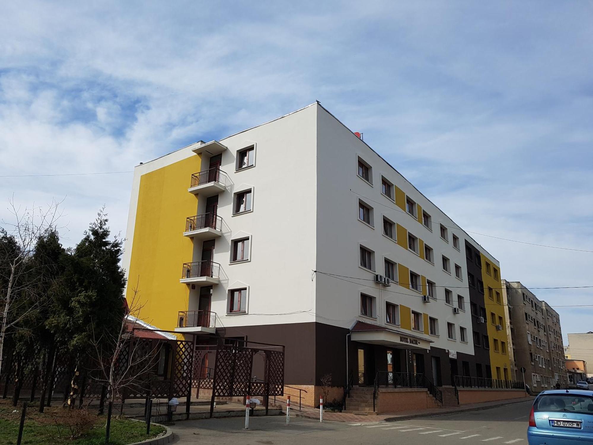 Hotel Dacor Orăştie Exteriér fotografie